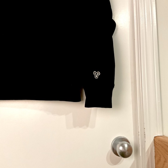 TNA black crew neck women’s S - Picture 3 of 6